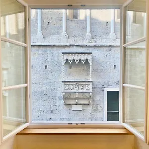 Appartamento Amazing San Lorenzo 19, Rolli Palace Unesco - Stunning View Overlooking The Cathedral - Free Private Parking-, Genova